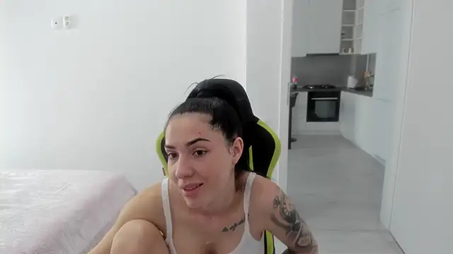 Emmapmg online show from March 16, 11:14 am