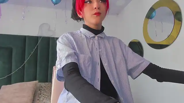 BonnieCute  online show from December 8, 5:33 pm