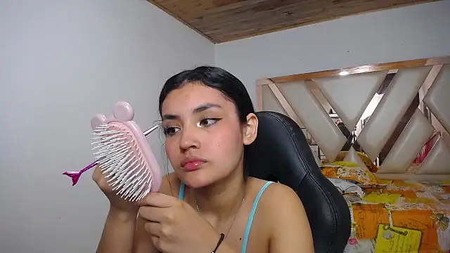 antonella sweetlittle online show from December 29, 3:46 pm
