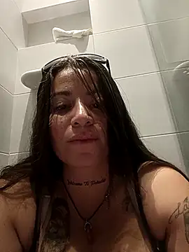 Alona Evans online show from March 6, 4:07 pm