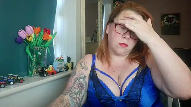 NikiDeeOfficial online show from July 12, 8:33 pm