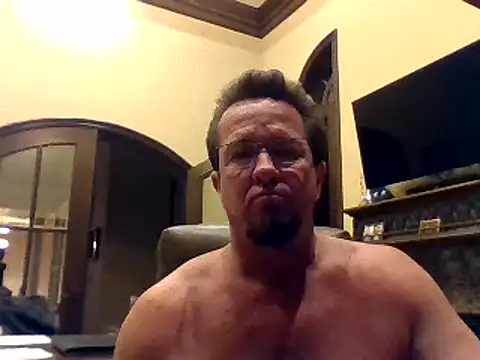 sluttydylan online show from January 11, 9:47 am