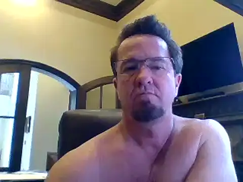 sluttydylan online show from February 6, 7:51 pm