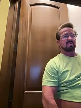 sluttydylan online show from October 2, 2:18 am