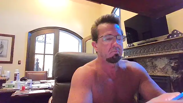 sluttydylan online show from March 17, 6:22 pm