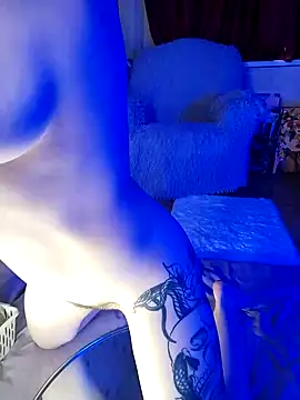 Snapshot of MariiaMk chatting on January 9, 3:04 am MariiaMk online show from January 9, 3:04 am