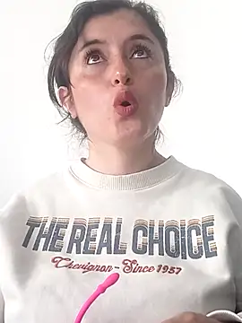 emily white001 online show from December 20, 3:10 pm