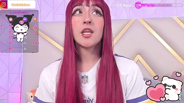Snapshot of Violettbloss chatting on January 14, 1:36 am Violettbloss online show from January 14, 1:36 am