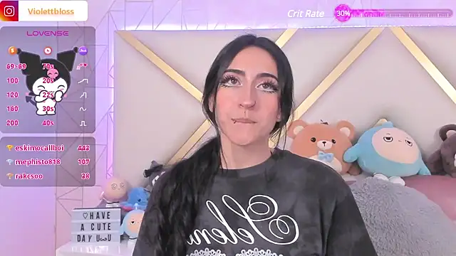 Snapshot of Violettbloss chatting on February 6, 4:10 am Violettbloss online show from February 6, 4:10 am