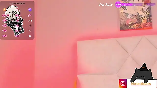 Snapshot of Violettbloss chatting on October 30, 3:19 am Violettbloss online show from October 30, 3:19 am