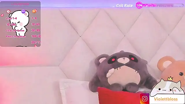 Snapshot of Violettbloss chatting on November 19, 3:06 am Violettbloss online show from November 19, 3:06 am