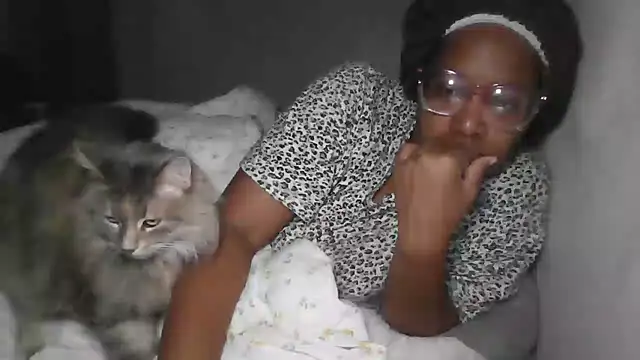 madamsensuale online show from December 10, 10:06 am