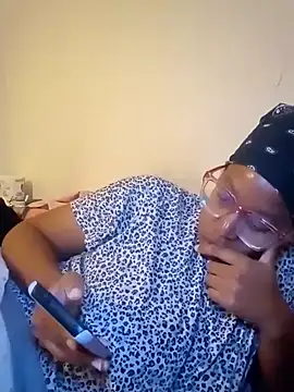 madamsensuale online show from January 6, 10:58 pm