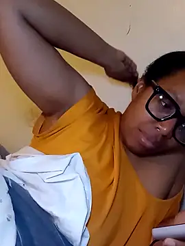 madamsensuale online show from February 5, 5:09 am