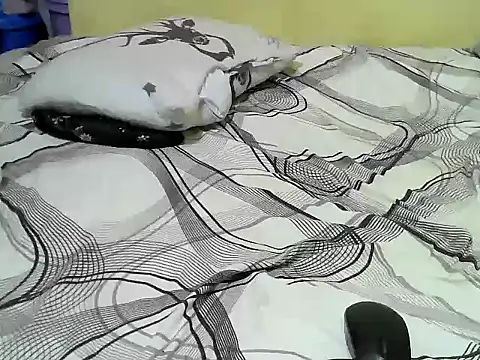 Quincy joyy online show from November 30, 4:05 am