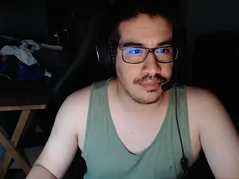 thealfawolf01 online show from December 26, 12:25 am