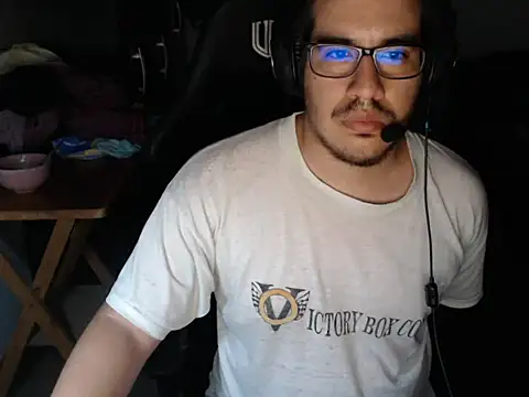 thealfawolf01 online show from January 13, 2:07 am