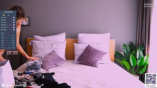 Snapshot of PannaDakota chatting on September 25, 7:34 am PannaDakota online show from September 25, 7:34 am