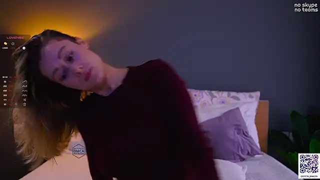 Snapshot of PannaDakota chatting on October 10, 6:12 am PannaDakota online show from October 10, 6:12 am