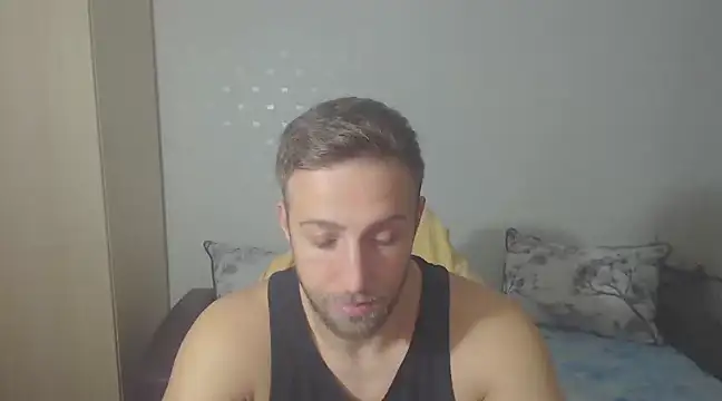 Snapshot of PrinceEagle chatting on December 5, 8:33 pm PrinceEagle online show from December 5, 8:33 pm