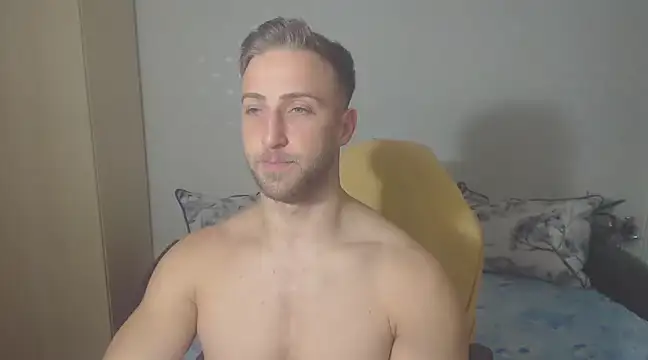 Snapshot of PrinceEagle chatting on December 12, 7:48 pm PrinceEagle online show from December 12, 7:48 pm