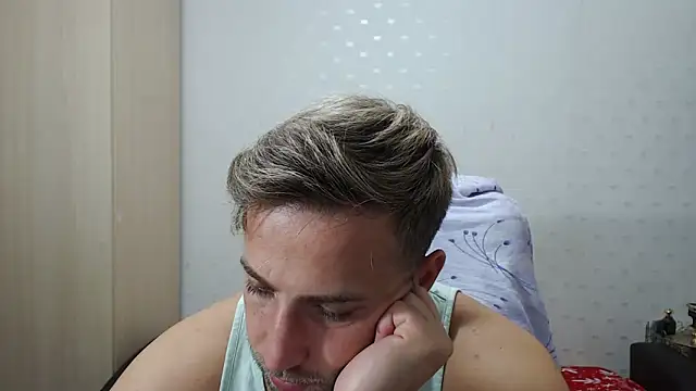 PrinceEagle online show from November 1, 9:55 am