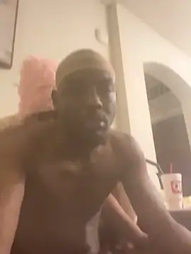 Snapshot of Andrew130 chatting on March 24, 2:16 am Andrew130 online show from March 24, 2:16 am