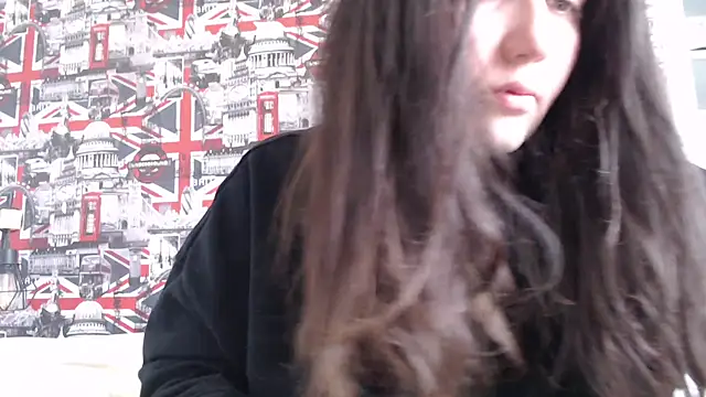 Lynylou online show from March 24, 9:25 am