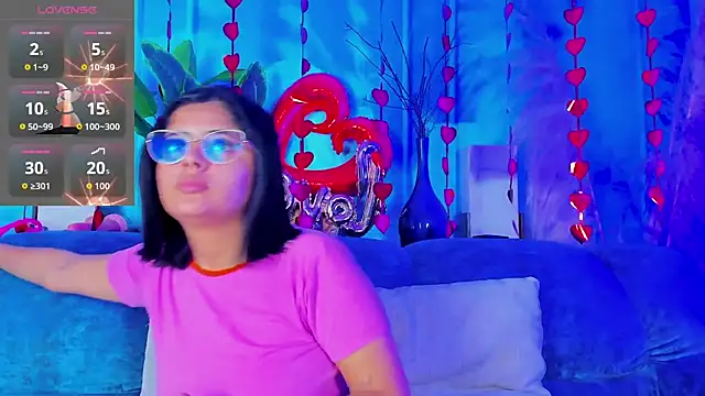 Elizabeth VonSweet online show from February 4, 12:22 pm