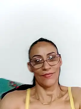 BarbaraMature online show from December 15, 9:42 pm