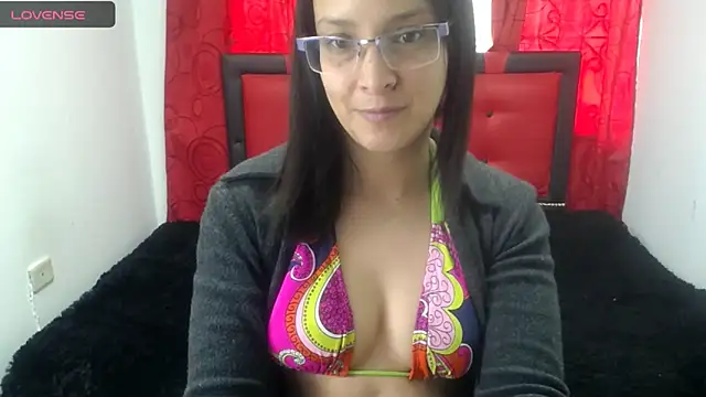 tatysmaturemilf online show from December 26, 2:37 pm