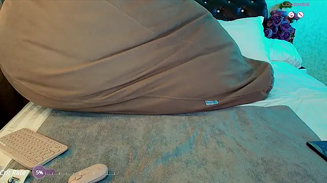 kate picture  online show from March 1, 6:35 am