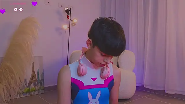 sebbyrose online show from February 27, 1:05 am