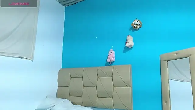 Stefanny Taylor  online show from January 28, 1:39 am