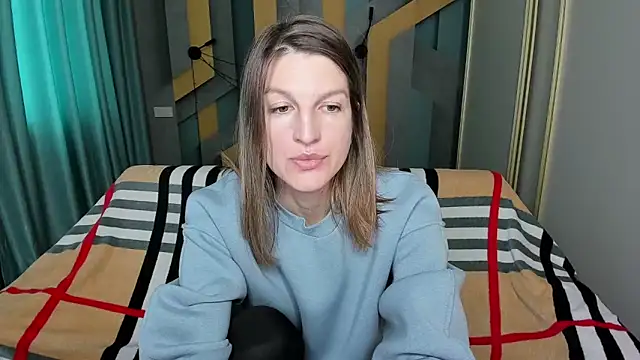 EmilyWalkeri online show from October 28, 7:56 am