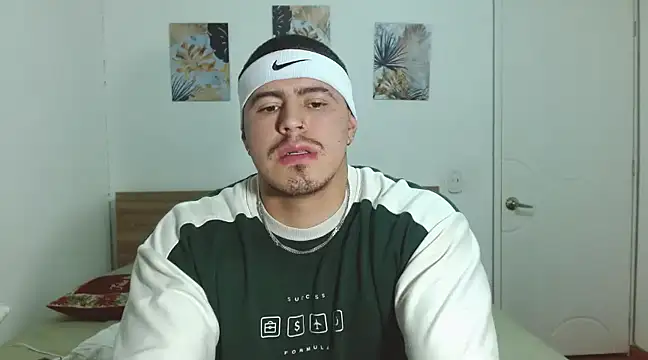 Baltazar Dupont online show from December 5, 2:31 am