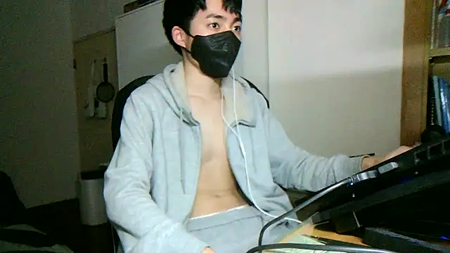 Snapshot of max5388 chatting on February 2, 5:15 pm max5388 online show from February 2, 5:15 pm