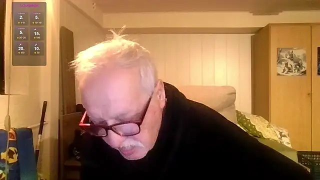Snapshot of Sammy1660 chatting on March 7, 10:51 pm Sammy1660 online show from March 7, 10:51 pm