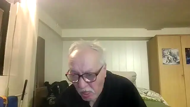 Snapshot of Sammy1660 chatting on March 8, 4:16 am Sammy1660 online show from March 8, 4:16 am