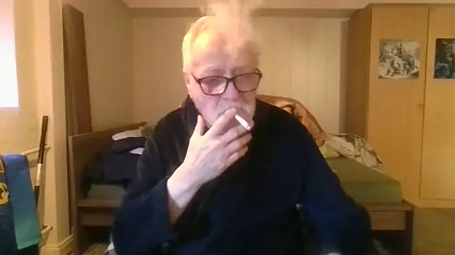 Snapshot of Sammy1660 chatting on March 18, 12:41 pm Sammy1660 online show from March 18, 12:41 pm