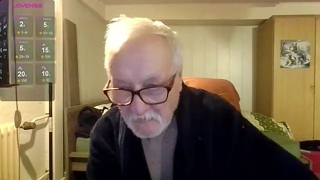 Snapshot of Sammy1660 chatting on March 19, 10:25 pm Sammy1660 online show from March 19, 10:25 pm