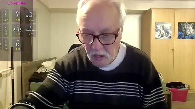 Snapshot of Sammy1660 chatting on March 22, 6:44 pm Sammy1660 online show from March 22, 6:44 pm