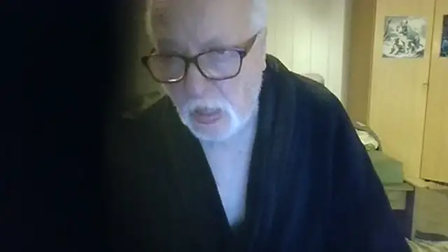 Snapshot of Sammy1660 chatting on April 26, 3:59 am Sammy1660 online show from April 26, 3:59 am