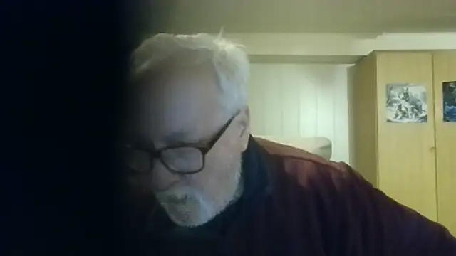 Snapshot of Sammy1660 chatting on April 26, 10:40 pm Sammy1660 online show from April 26, 10:40 pm