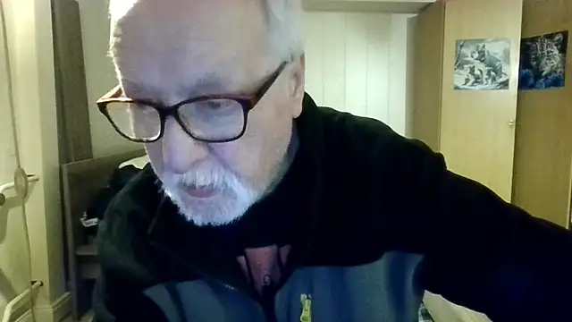 Snapshot of Sammy1660 chatting on May 6, 2:08 am Sammy1660 online show from May 6, 2:08 am