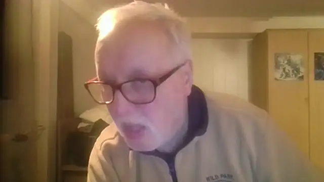 Snapshot of Sammy1660 chatting on May 15, 8:38 pm Sammy1660 online show from May 15, 8:38 pm