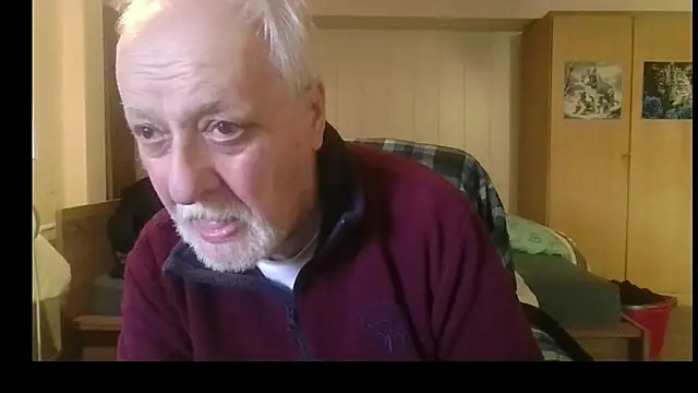 Snapshot of Sammy1660 chatting on June 5, 6:09 am Sammy1660 online show from June 5, 6:09 am