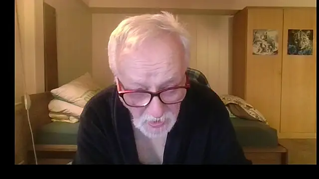 Snapshot of Sammy1660 chatting on June 12, 5:39 am Sammy1660 online show from June 12, 5:39 am