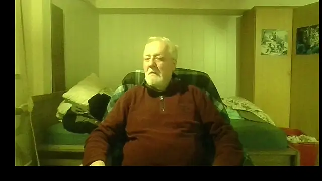 Snapshot of Sammy1660 chatting on June 13, 8:40 pm Sammy1660 online show from June 13, 8:40 pm