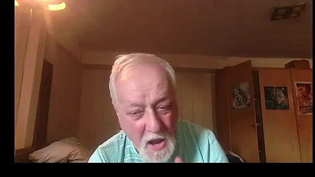 Snapshot of Sammy1660 chatting on July 13, 8:50 am Sammy1660 online show from July 13, 8:50 am